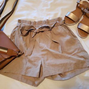 High-waisted Summer Shorts